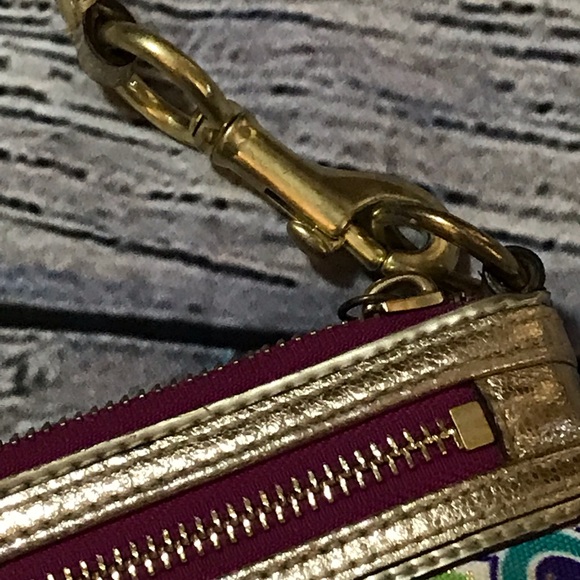 Poppy Coach Large Multicolored Wristlet/Clutch - Picture 3 of 16